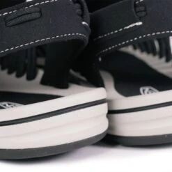 Keen Uneek - Black/Birch -Emporio Clothing Shop keen uneek black birch p58580 853721 image