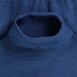 Emporio Clothing Shop 3 Emporio Clothing Shop -Emporio Clothing Shop maison kitsune bold fox head patch turtle neck sapphire p59367 877614 image