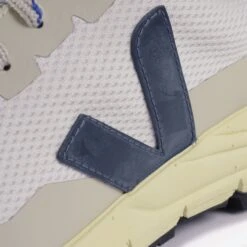 VEJA Dekkan Alveomesh - Gravel -Emporio Clothing Shop veja dekkan alveomesh gravel p59410 876454 image