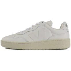 VEJA V-90 O.T Leather - Extra White